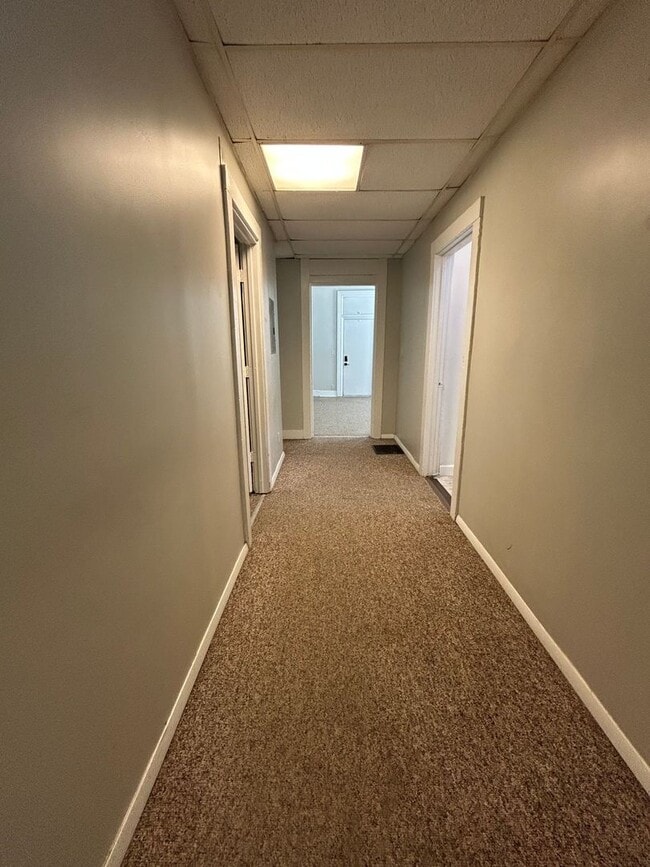 Interior Photo - 1402 Alabama Street