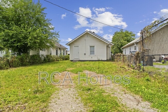 Building Photo - 1413 N Mount Street