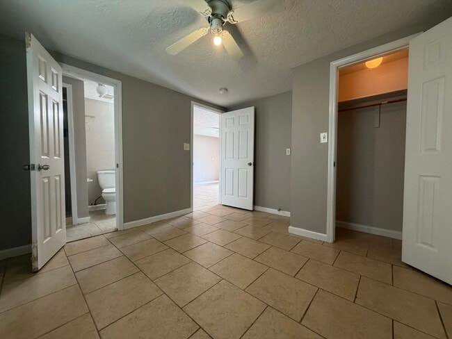 Building Photo - 5511 Avenue N 1/2 Rear