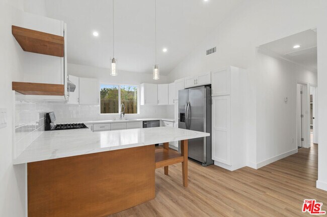 Building Photo - 4493 138th St