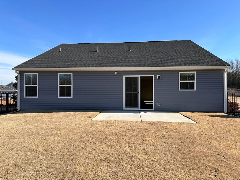 Building Photo - 203 Maggys Wy