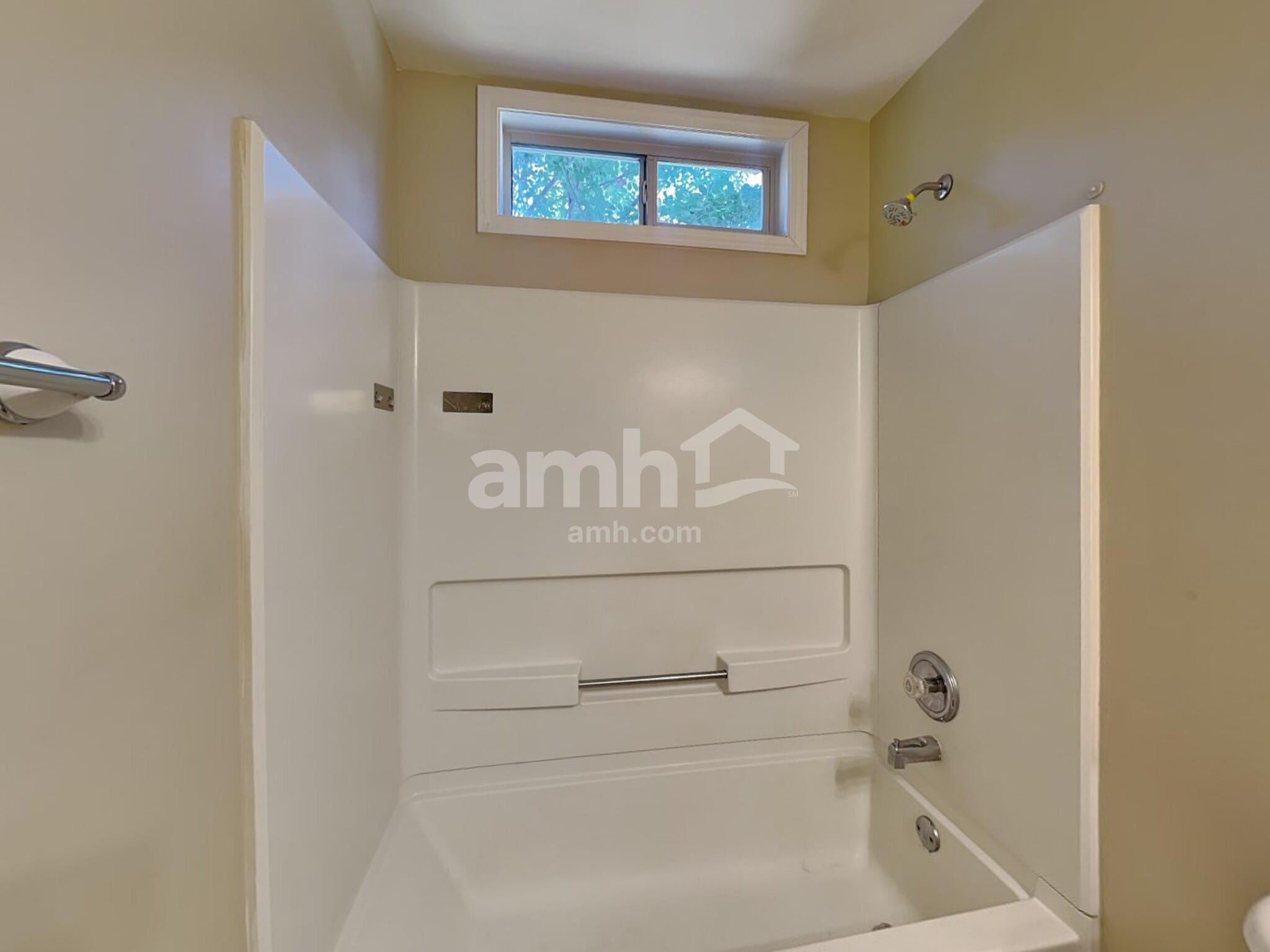 Building Photo - 241 Hunters Chase