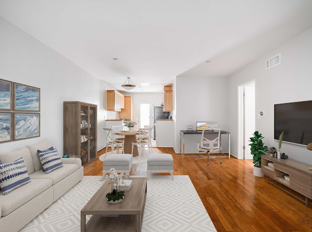 Building Photo - 12026 Goshen Ave