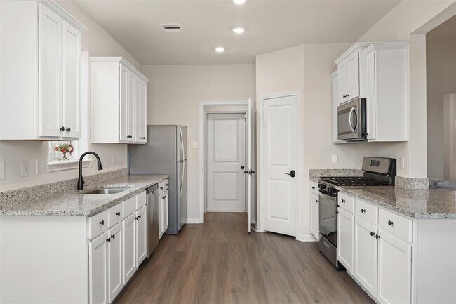 Building Photo - 14213 Freeboard Dr