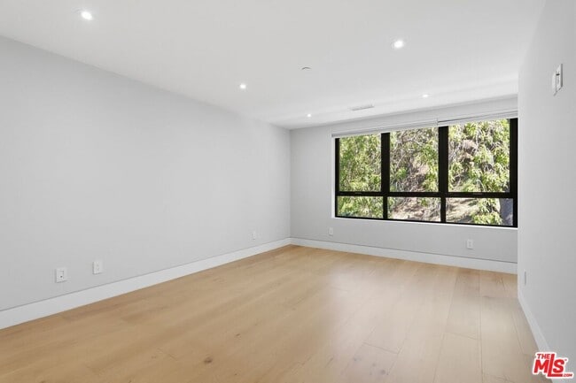 Building Photo - 11769 Bellagio Rd