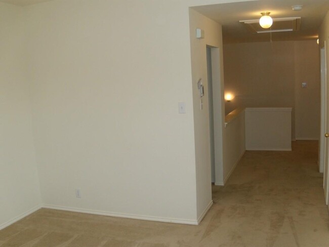 Building Photo - 219 Hiver St