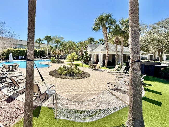 Building Photo - 10130 Westpark Preserve Blvd