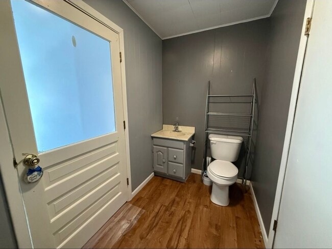 Building Photo - Downtown Maroa! 3 bed, 1.5 bath