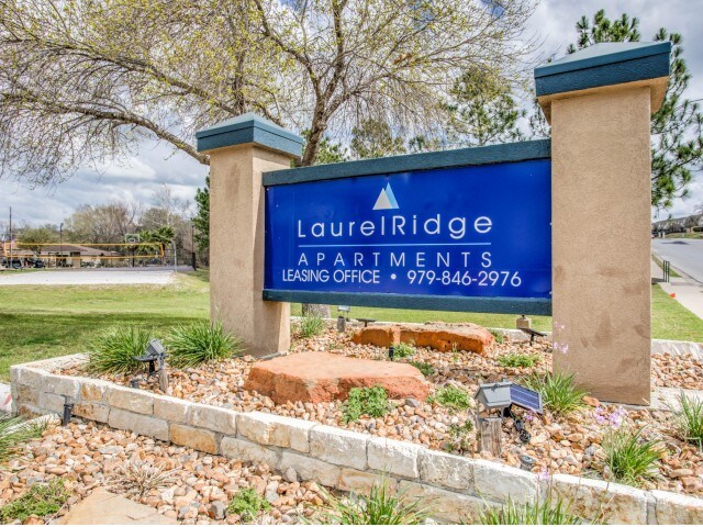 Laurel Ridge Apartments Austin Laurel Ridge Apartments Austin