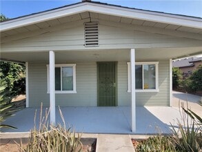 Building Photo - 825 E G St