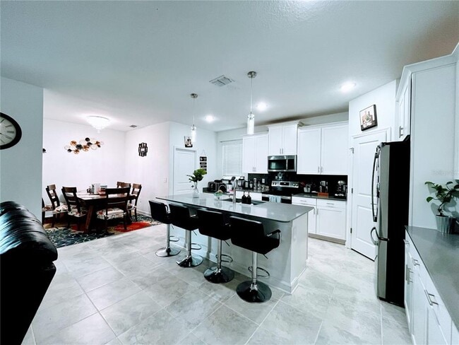 Building Photo - 11498 Rhyme Ave