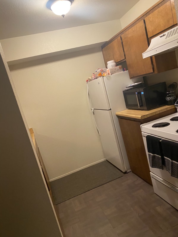 2401 Christmas Tree Ln 2401 Christmas Tree Ln Bakersfield CA 93306