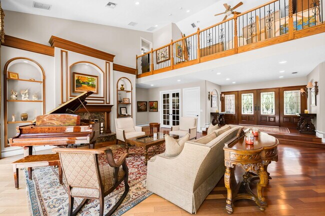 Building Photo - 18540 Long Lake Dr