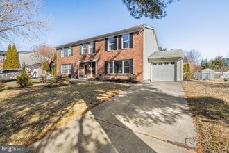 Building Photo - 317 Osprey Ln