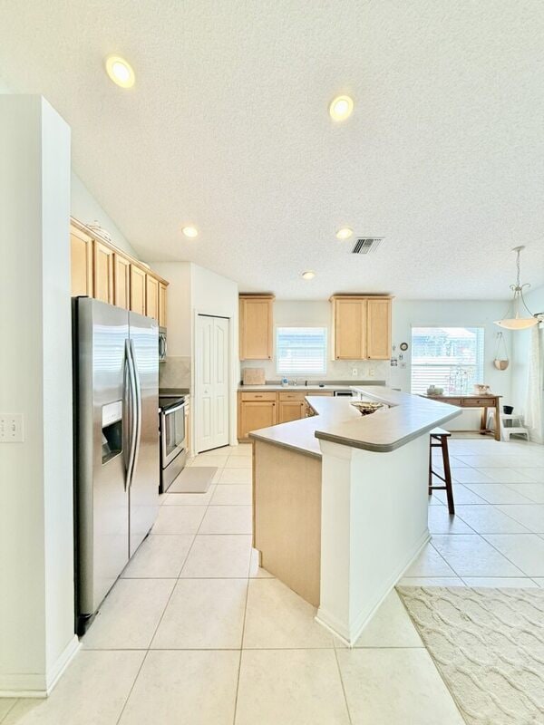 Building Photo - 854 Addison Dr NE