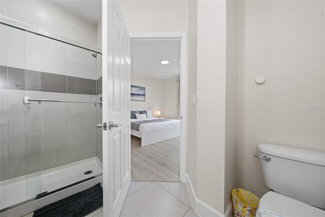 Building Photo - 17417 Placidity Ave