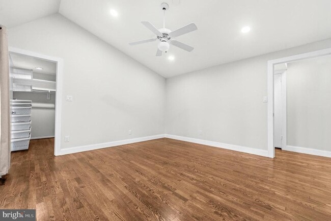 Building Photo - 9416 Holbrook Ln