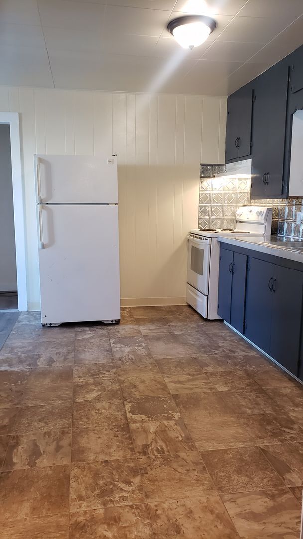 Building Photo - Charming Single Family Home In McKinleyville