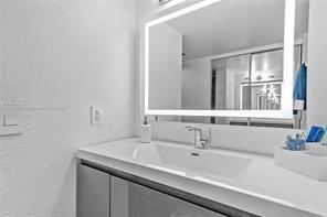 Building Photo - 1518 Whitehall Dr