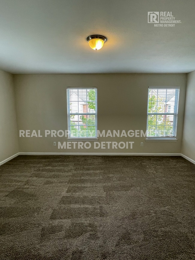 Building Photo - SPRING INTO A NEW HOME