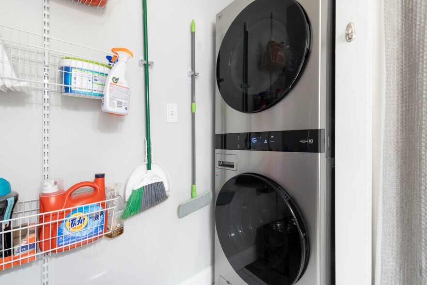 W/D in Bathroom #2 (main floor) - 221 Neponset Ave