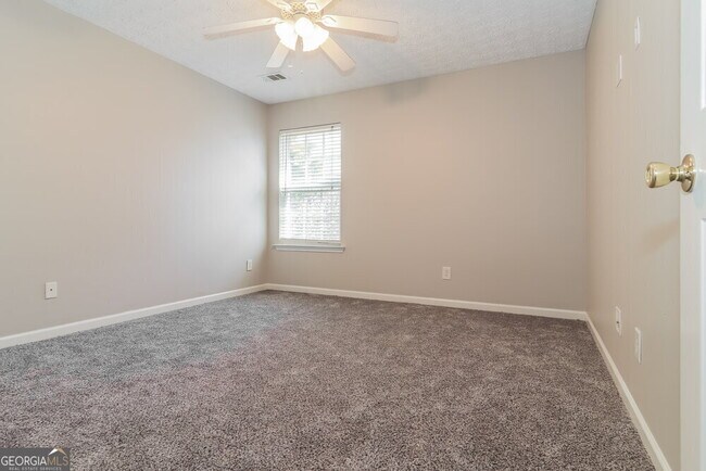 Building Photo - 168 Ilex Dr