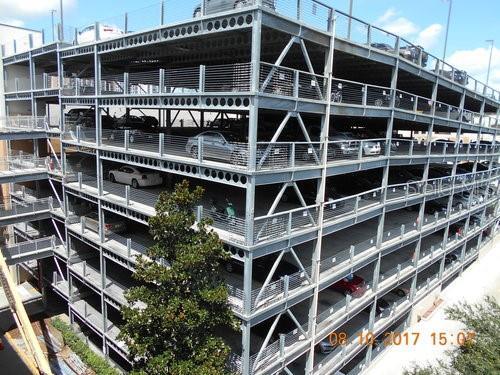 Building Photo - 204 E South St