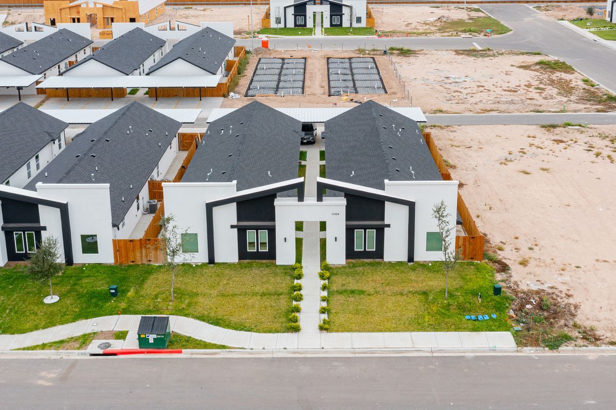 Building Photo - 11304 N 25th St