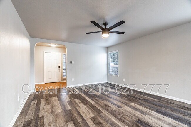 Building Photo - 7343 Lyia Br