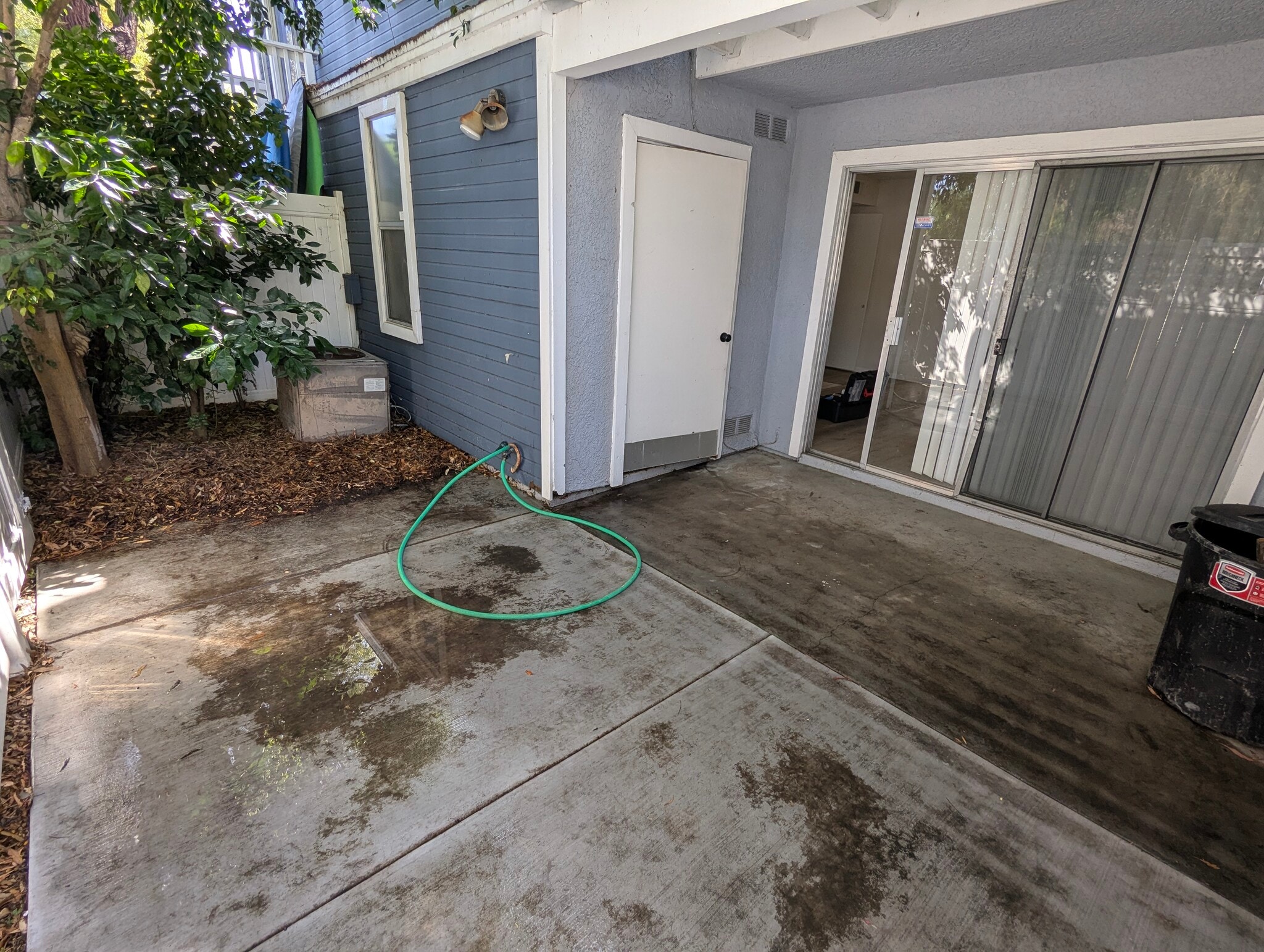 Building Photo - 137 Dogwood Ln