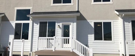 Building Photo - 192 W Silver Springs Dr