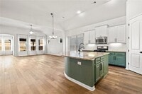 Building Photo - 3351 Hidalgo Loop