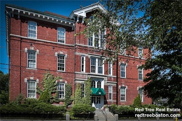 Building Photo - 35 Flint St