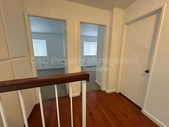 Building Photo - 2580 Cottonwood Trail