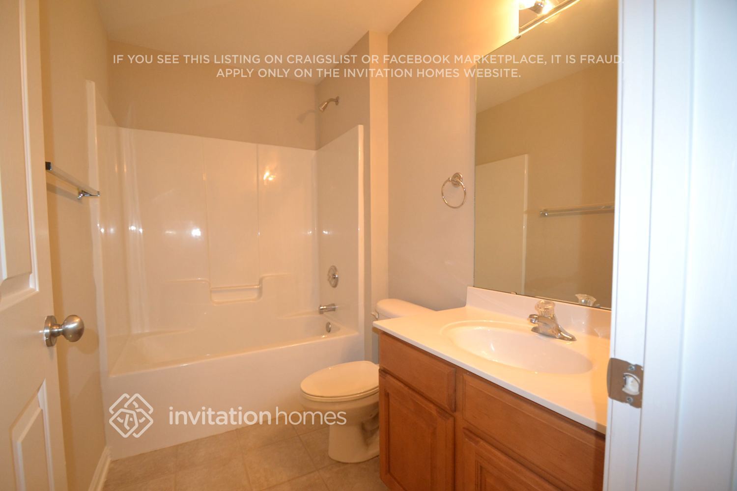 Building Photo - 14535 Greenpoint Ln