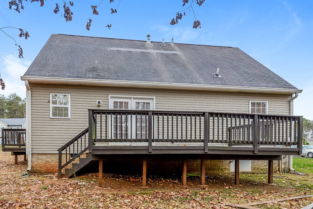 Building Photo - 172 Elisha Creek Dr