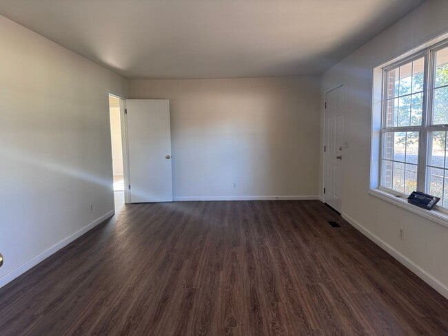 Building Photo - 3521 65th Ave