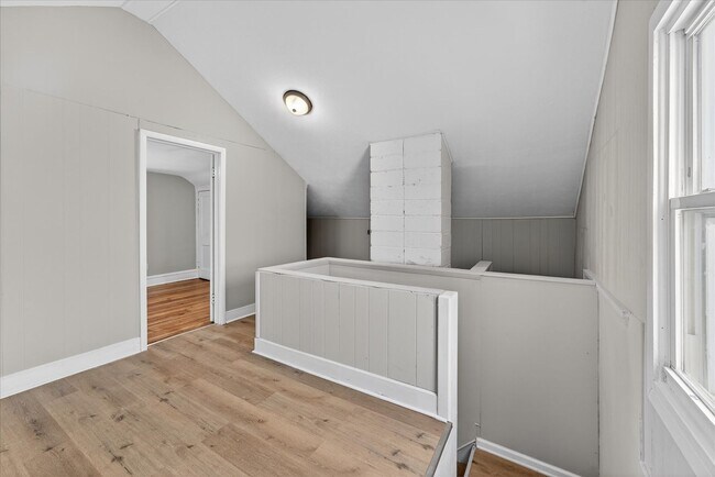 Building Photo - 10608 Wadsworth Ave