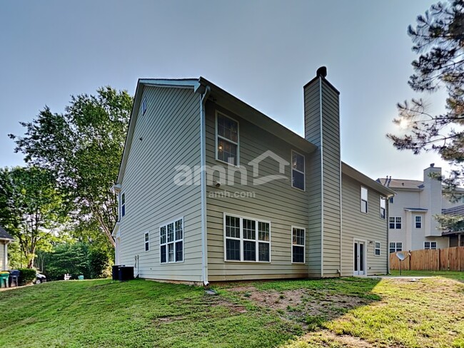 Building Photo - 211 Sawtooth Ct