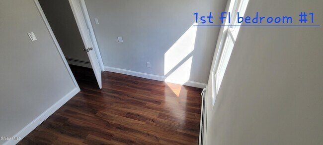 Building Photo - 69 2nd St