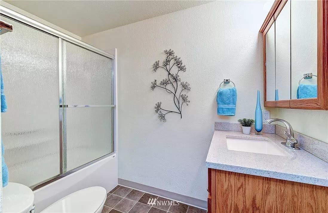 Building Photo - 12736 NE 116th Ln