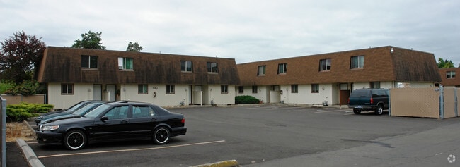 Primary Photo - Mead Park Townhouses West