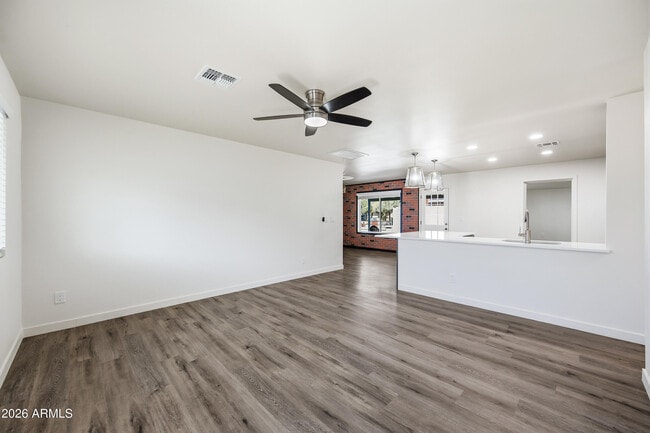 Building Photo - 4139 N 27th St