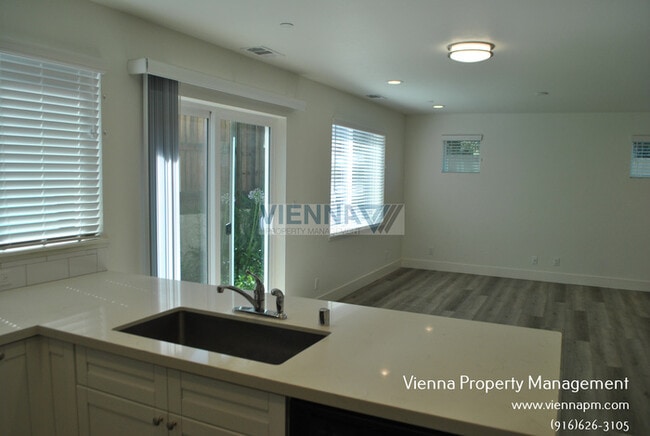 Building Photo - 4818 Morgera Ln