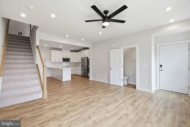 Building Photo - 44481 Wolfhound Sq