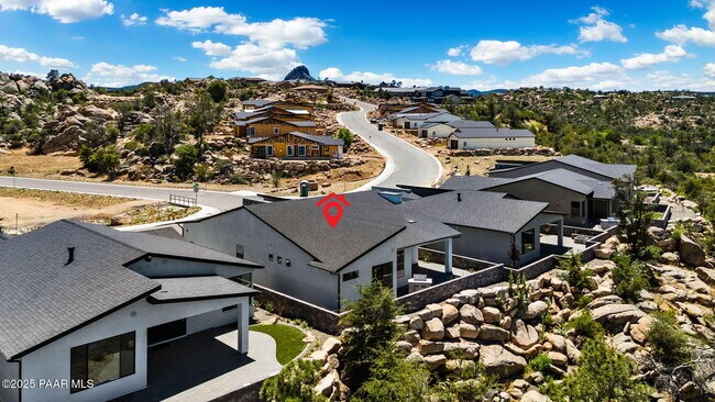 Building Photo - 1326 Rockwood Dr