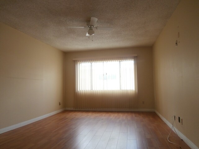 Building Photo - 5055 Coldwater Canyon Ave
