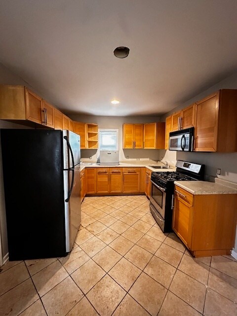 Building Photo - 4038 Bryant Ave N