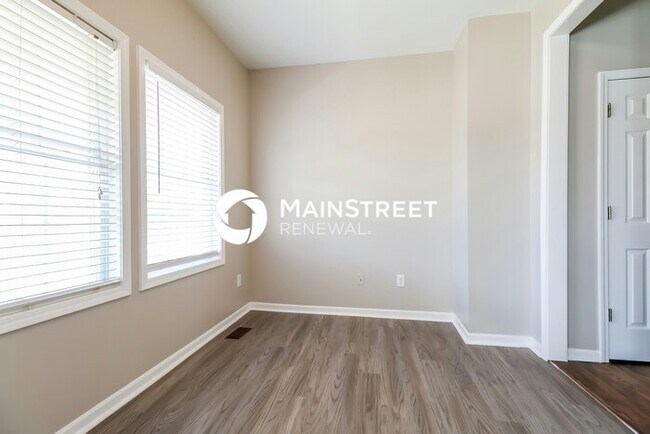 Building Photo - 4 Bedroom Pet-Friendly Home in Spring Hill...