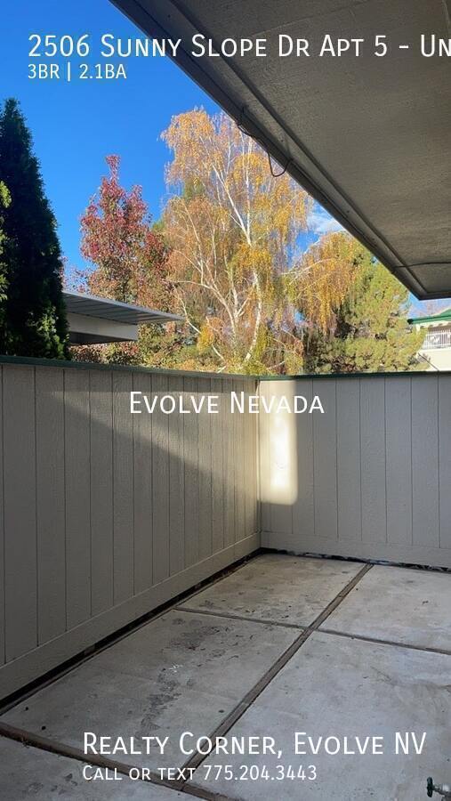 Building Photo - 2506 Sunny Slope Dr